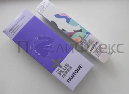 Комплекты вееров и справочники Pantone